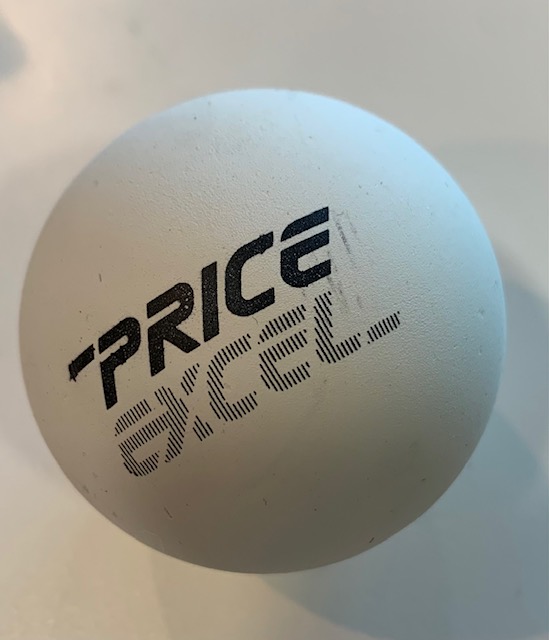 Valkoinen Excel Tournament Racketball pallo